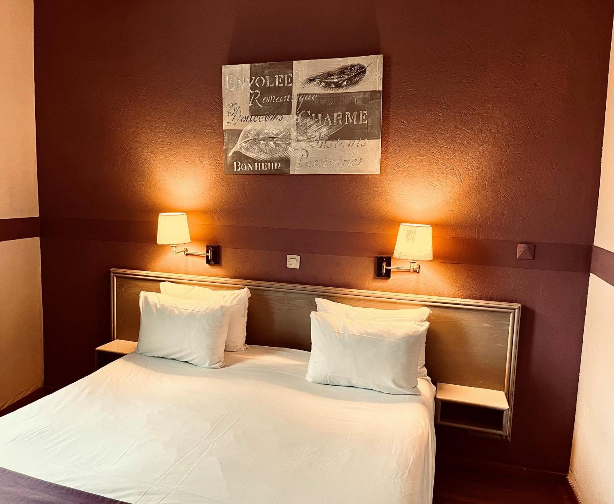 Cit'Hotel Le Louvre Orange Pokoj fotografie